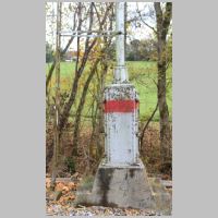 NS_ACORN-HILL-nb-mast-base-side.jpg