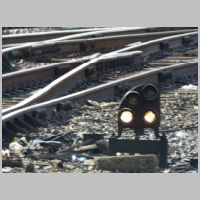 Amt_HOLMES-5W+45derail-frog-zoom.jpg