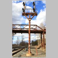 Amt_Hudson-Line-CP-94-nb-bracket-close.jpg