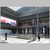Amt_NYP-Moynihan-Train-Hall-tk10-7--esclators-sewd-angle.jpg