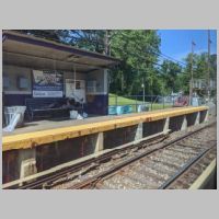 SEPTA_Rt100-Township-Line-Rd-Sta-sb-platform-nb-angle.jpg