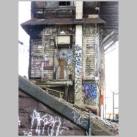 SHORE-eb-side-lower.jpg