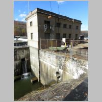 PA_Allegheny-Lock-9-lockhouse-nb-rear-angle-close-tall.jpg
