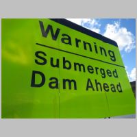 PA_Allegheny-Lock-9-submerged-cable-sign-close.jpg