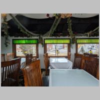 CRR_Dining-car-tables.jpg