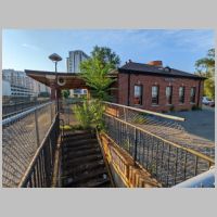 BnO_Silver-Spring+Sta-tk1-platform-stairs-wb.jpg
