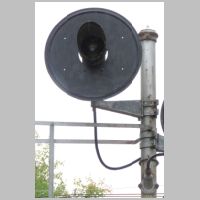GRS_Freight-Main_Sig-K294-eb-mast-upper-head.jpg
