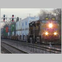 UP_7930+8453-Elmhurst-zoom.jpg