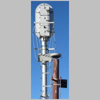 UP_TN-Pass-Sub-240-eb-mast+DED-light-rear-upper.jpg