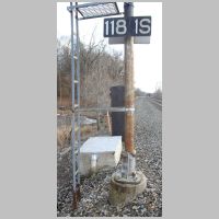 Amt_Hudson-Line-Signal-1181S-lower+bat-box-side.jpg