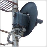DH_Main-CPF-499-sb-Albany-mast-upper-head-rear-angle.jpg