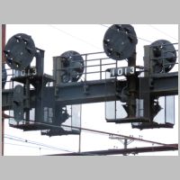 Amt_NEC-S-Signal-101-sb-tks1-2-sigs-angle+nb-tks2-3-sigs-rear-angle.jpg