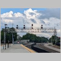 NS_H-Line-HUNT-eg-gantry-far.jpg