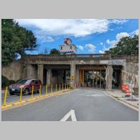 Amt_Fredericksburg-Sta-Charles-St-overpass-ewd.jpg