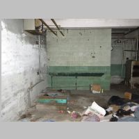 FB-inside-basement-oil-tank-loc-inward-close.jpg
