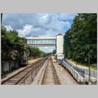 VRE_Franconia-Springfield-Sta-nb+tk2-ADA-ramp.jpg