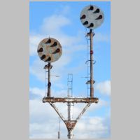 NS_LEWIS-RUN-nb-bracket-upper-zoom.jpg