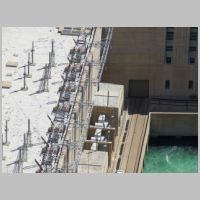 NV_Hoover-Dam-west-powerhouse-north-end+138kv-anchors-zoom-above.jpg