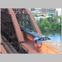 AVR_6002+PRR_Ft-Wayne-Br-truss-tk2-east-portal-wb-angle.jpg