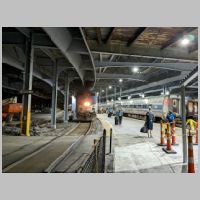 Amt_4+25036-far+Pittsburgh-Sta-plat-xing-eb-night.jpg