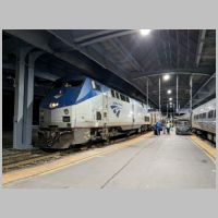Amt_4+Pittsburgh-Sta-platform-eb.jpg