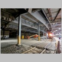 Amt_4-far+Pittsburgh-Sta-plat-xing-eb-night.jpg