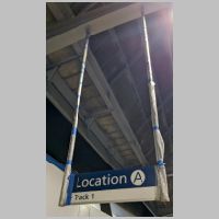 Amt_Pittsburgh-Sta-new-tk1-loc-A-sign-below.jpg