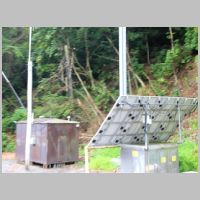 CP-MnH-JCT+solar-panel-eb-angle-soft.jpg
