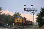 27994_tehachapi_with_train.jpg